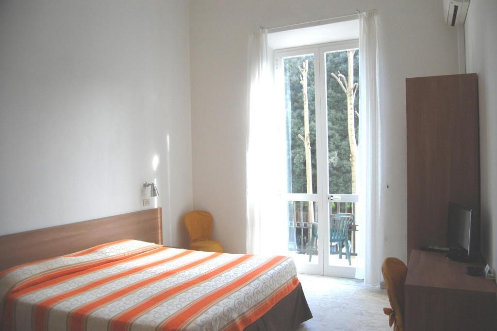וירג'יו Hotel Derna חדר תמונה