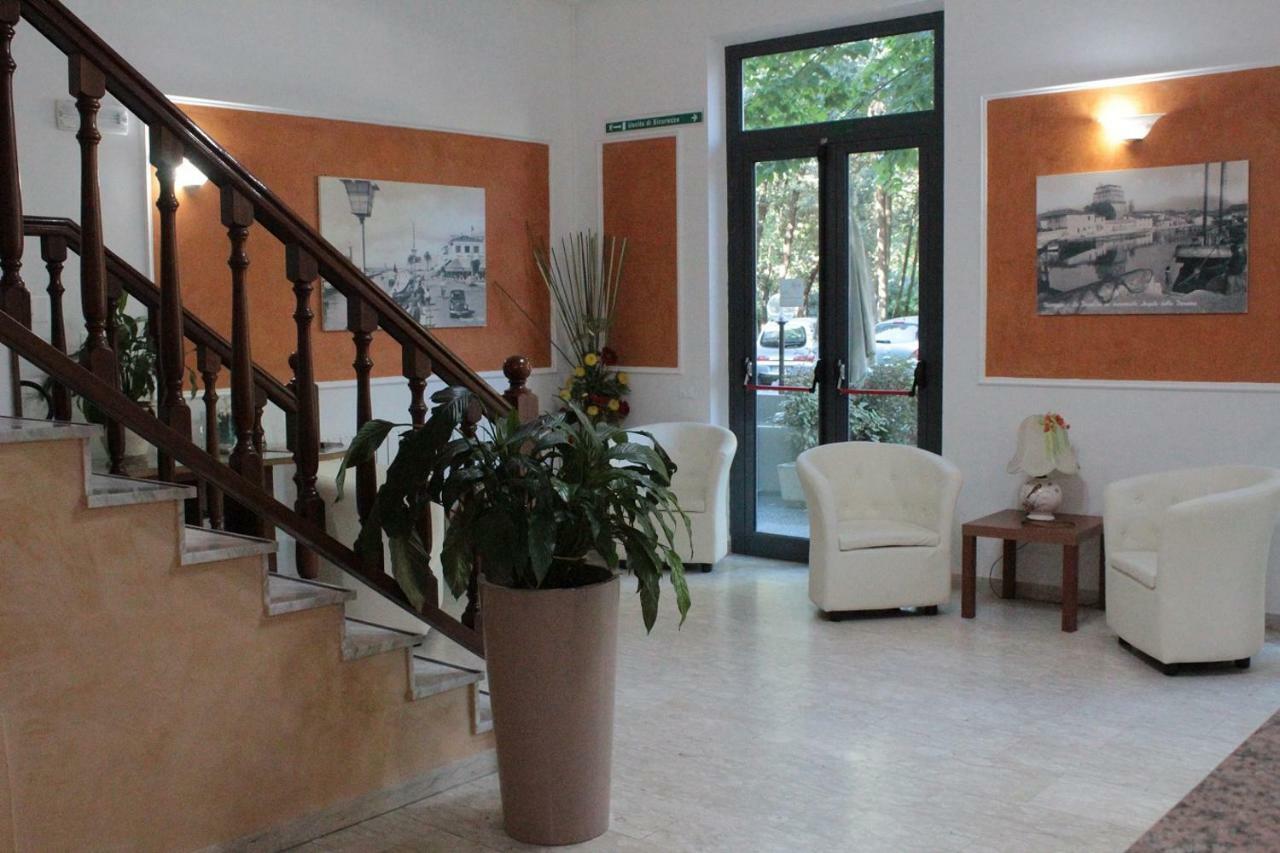 וירג'יו Hotel Derna מראה חיצוני תמונה